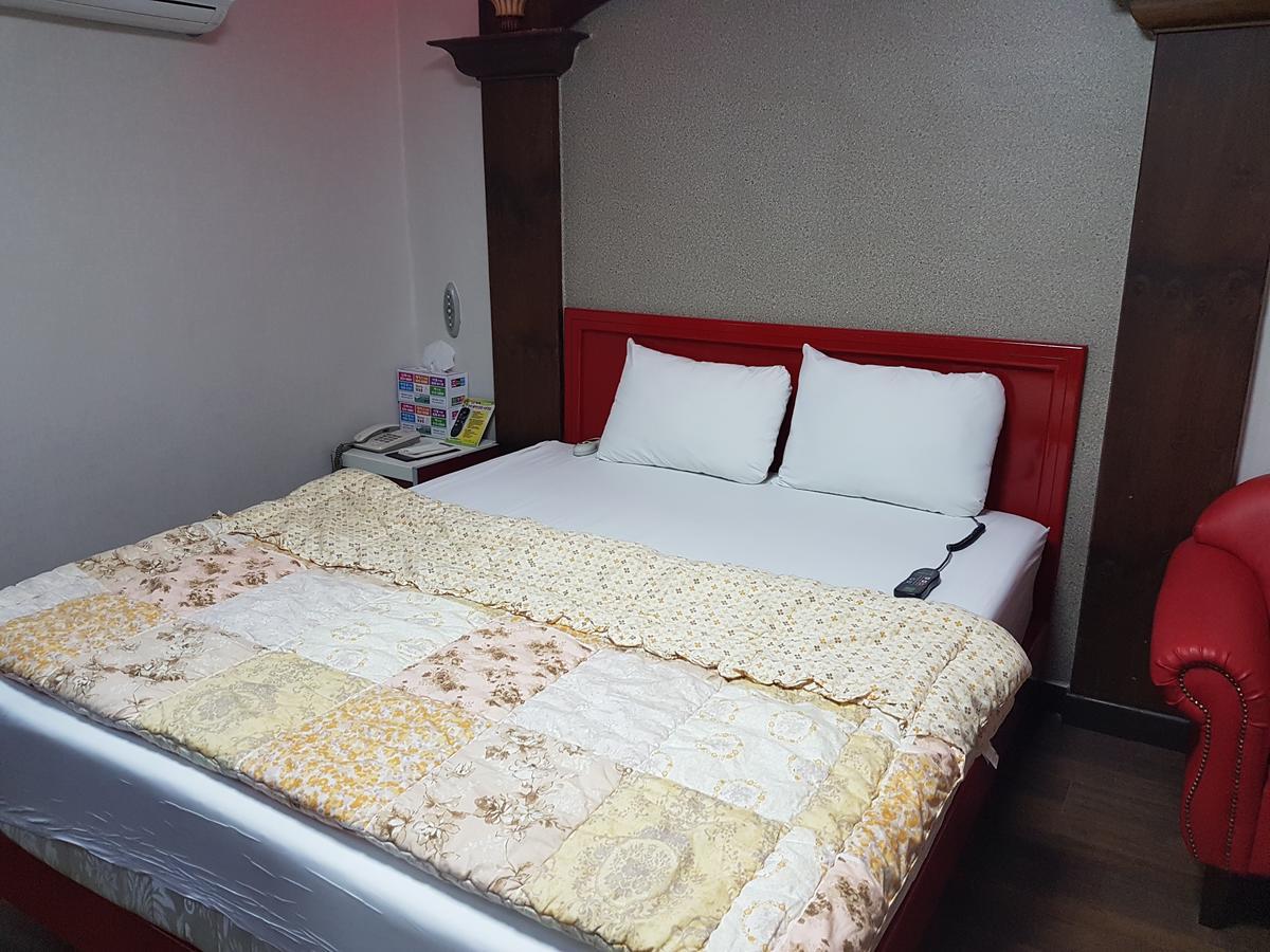 Sky Motel Gwangju Metropolitan City Exterior foto